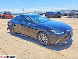 Lexus ES 2021 3