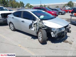 Nissan Versa 2020 1