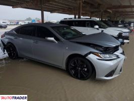 Lexus ES 2023 3