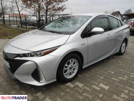 Toyota Prius 2021 1.8 122 KM