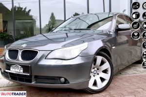 BMW 520 2004 2.2 170 KM