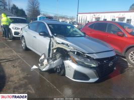 Nissan Altima 2024 2