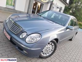 Mercedes E-klasa 2004 2.1 136 KM Mercedes E-klasa 2004 2.1 136 KM