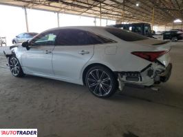 Toyota Avalon 2019 3