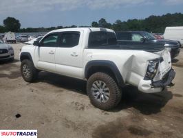 Toyota Tacoma 2019 3