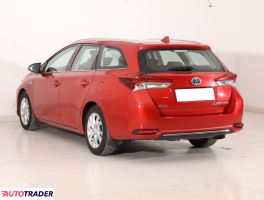 Toyota Auris 2015 1.8 134 KM Toyota Auris 2015 1.8 134 KM