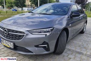 Opel Insignia 2021 1.5 122 KM