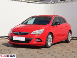 Opel Astra 2011 1.4 138 KM