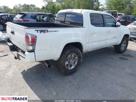 Toyota Tacoma 2021 3