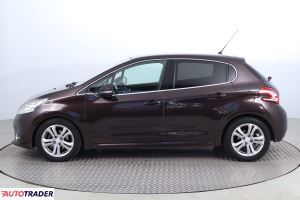 Peugeot 208 2012 1.4 93 KM