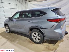 Toyota Highlander 2020 3