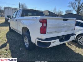 Chevrolet 1500 2021 4