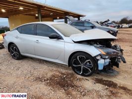 Nissan Altima 2025 2