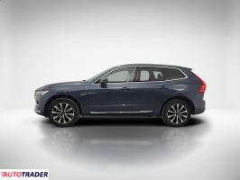 Volvo XC60 2023 2.0 197 KM
