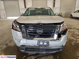 Nissan Pathfinder 2022 3