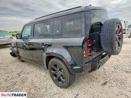 Land Rover Defender 2022 3