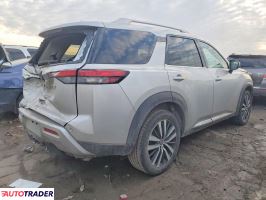 Nissan Pathfinder 2023 3