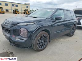 Mitsubishi Outlander 2023 2