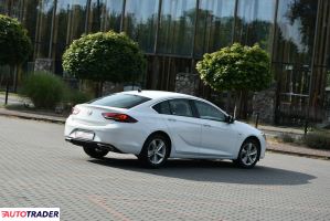 Opel Insignia 2020 2.0 200 KM Opel Insignia 2020 2.0 200 KM