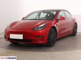Tesla Model 3 2021 505 KM