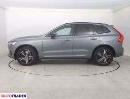 Volvo XC60 2019 2.0 187 KM
