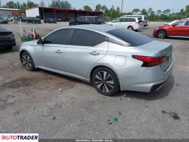 Nissan Altima 2022 2