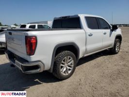 GMC Sierra 2022 5 GMC Sierra 2022 5