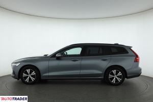 Volvo V60 2020 2.0 147 KM
