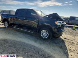 Chevrolet Silverado 2025 3