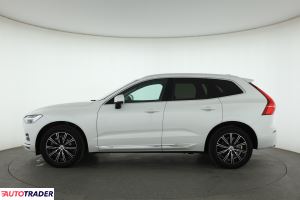 Volvo XC60 2020 2.0 194 KM