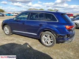 Audi Q7 2021 3