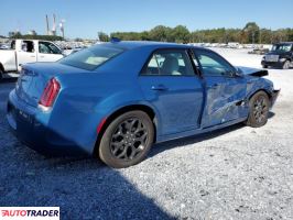 Chrysler 300C 2022 3