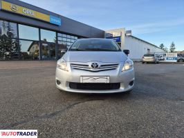 Toyota Auris 2011 1.6 132 KM