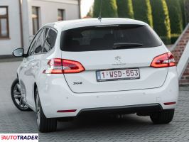 Peugeot 308 2020 1.5 130 KM