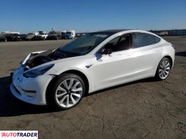 Tesla Model 3 2019