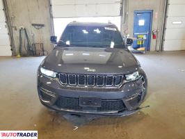 Jeep Grand Cherokee 2024 3