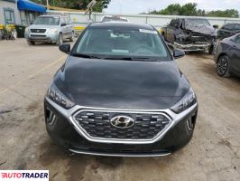 Hyundai IONIQ Hybrid 2021 1