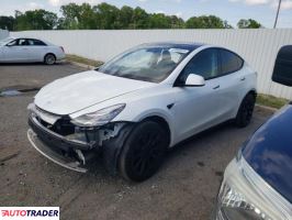 Tesla Model Y 2021 Tesla Model Y 2021