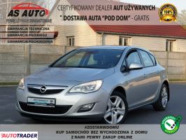 Opel Astra 2012 1.6 116 KM