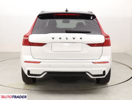 Volvo XC60 2023 2.0 194 KM