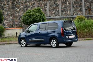 Opel Combo 2023 1.5 130 KM