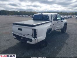 Toyota Tacoma 2019 3