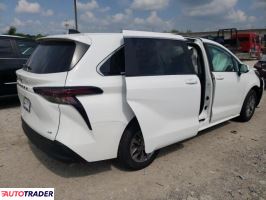 Toyota Sienna 2025 2