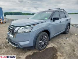 Nissan Pathfinder 2022 3