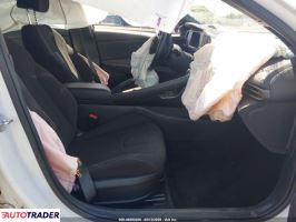 Hyundai Elantra 2025 2