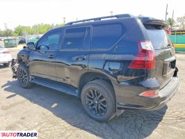 Lexus GX 470 2022 4
