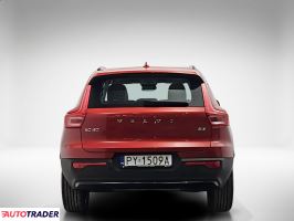 Volvo XC40 2024 2.0 163 KM