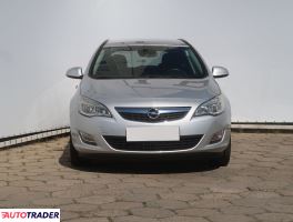 Opel Astra 2010 1.6 113 KM