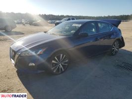 Nissan Altima - zobacz ofertę