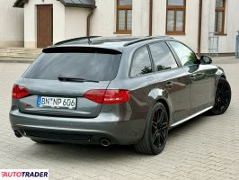 Audi A4 2010 2.7 190 KM